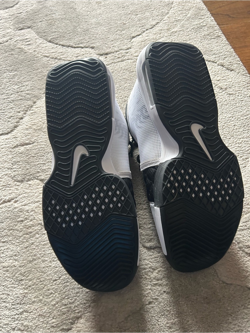 LeBron Nike Black, White and Red Low-Top Training Shoes - Picture 3 of 3